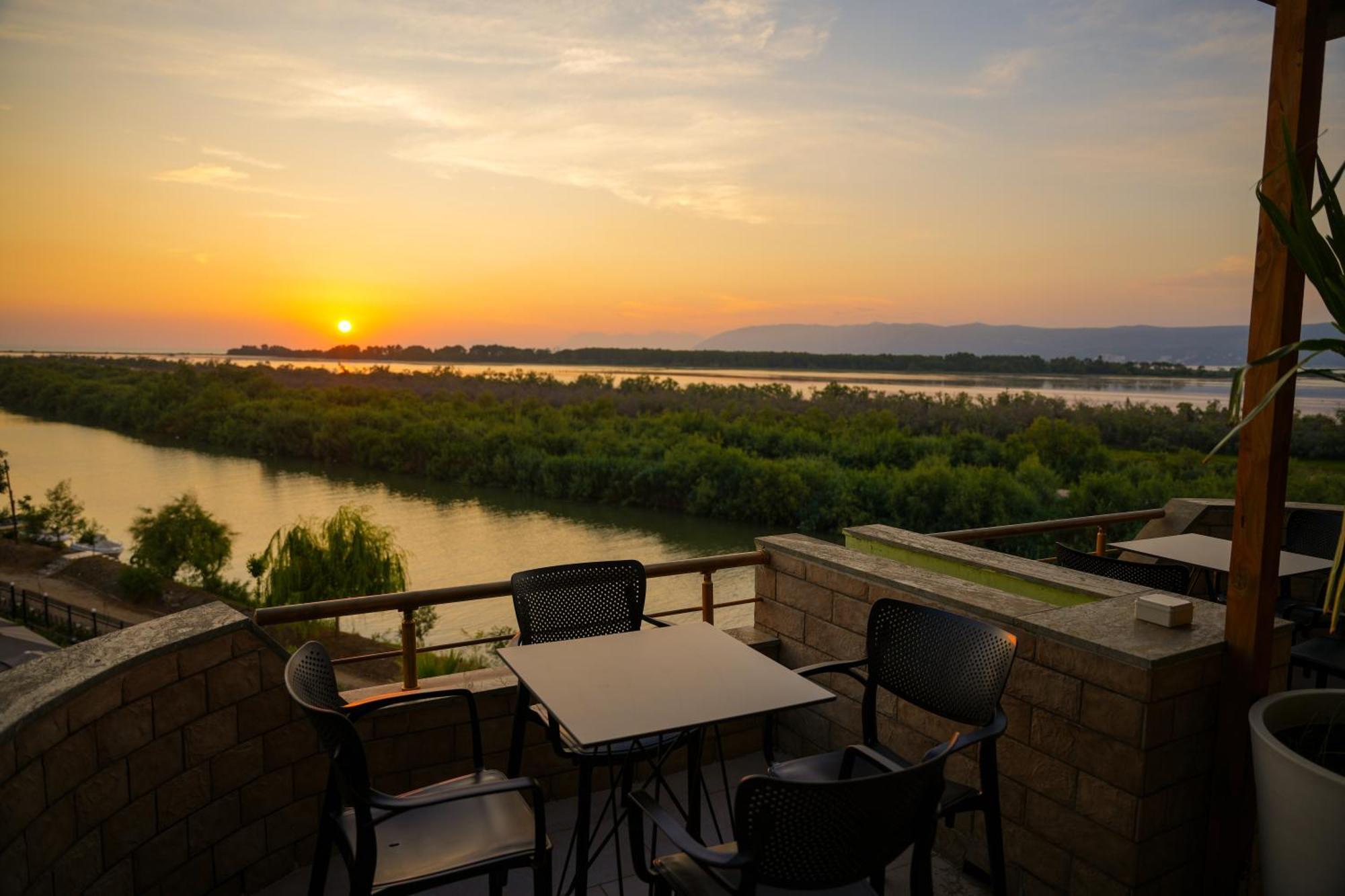 Hotel Paradise Laguna Vain Lezhë